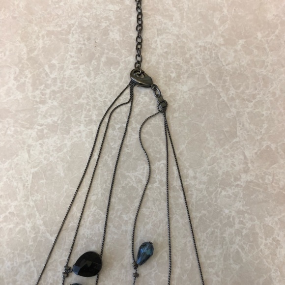 Stunning Black and Blue Necklace - Picture 3 of 3
